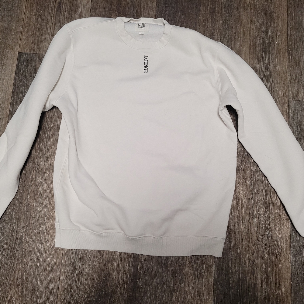 Sweatshirt